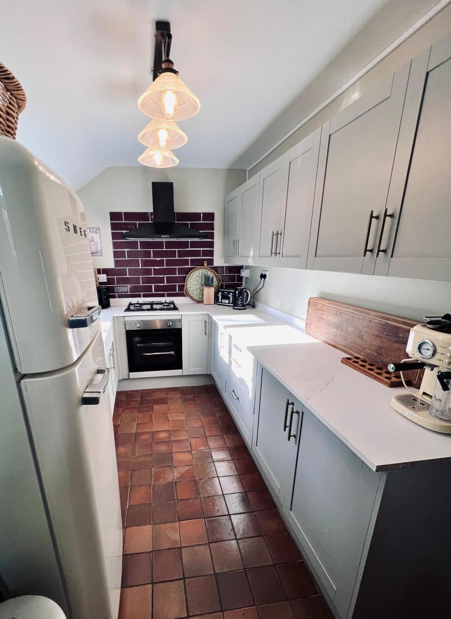 6 - Central Location - Entire House - Free Parking Merthyr Tydfil Extérieur photo